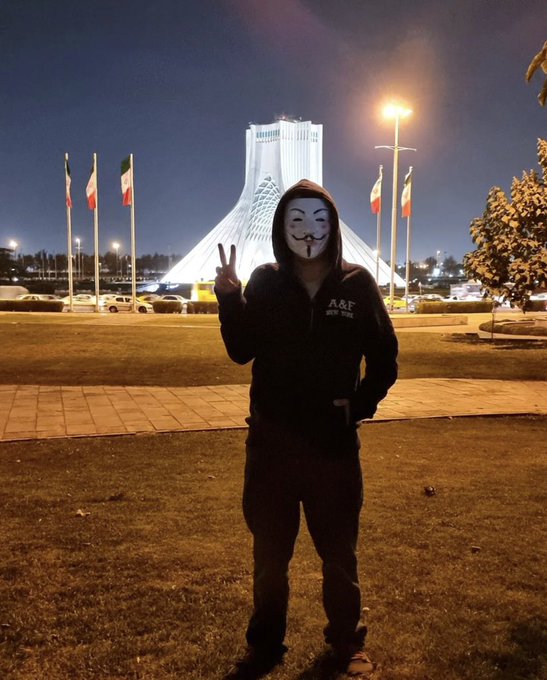 Iran Revolution Art No. FgTkrQ_WAAAR2FJ