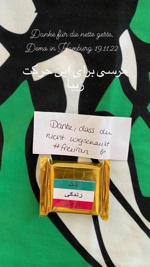 Iran Revolution Art No. FiAacdwWIAICJm6