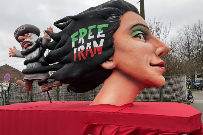 Iran Revolution Art No. Fpbzc6VWcAUEQP4